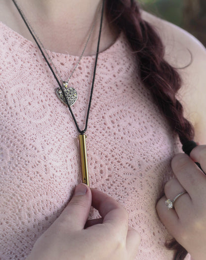 Breathing Necklace - Australia - Anxiety Relief - Stop Vaping Necklace - Gold Straw - Multiple Colours - BreatheBuddy